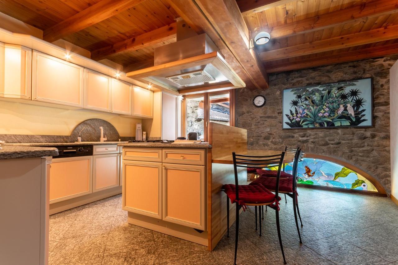 L'Atelier Du Temps - Woodstone Villa Aosta Dış mekan fotoğraf